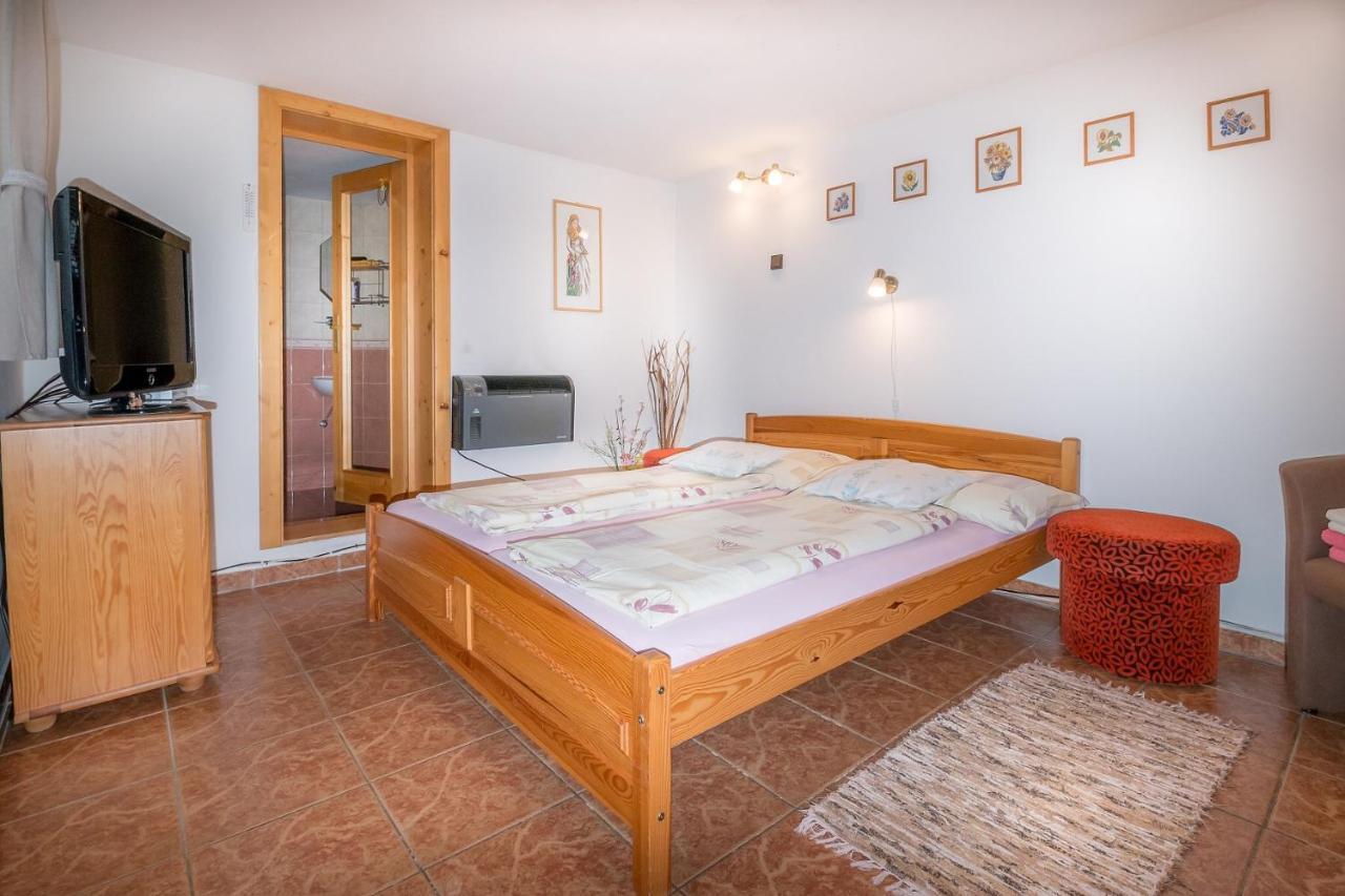 Apartmány Tamír Liptovský Mikuláš Esterno foto